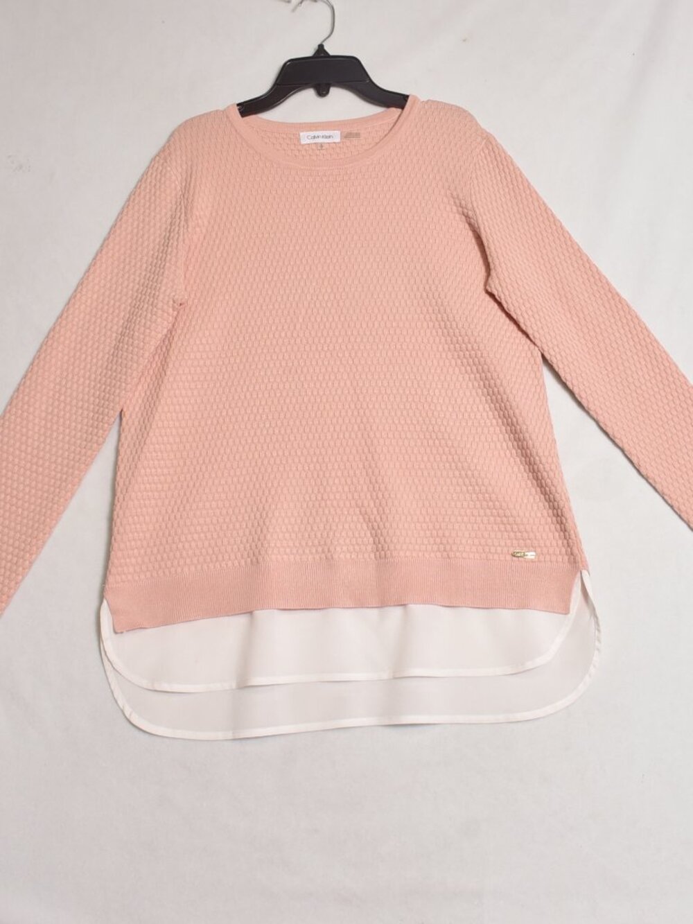 Calvin Klein Shirt Tail Sweater Pink Size Small Pull Over Round Neck